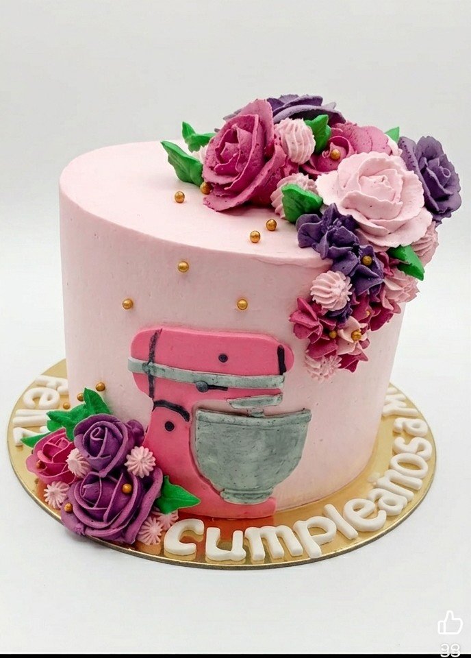 Pastel decorado para cumpleaños